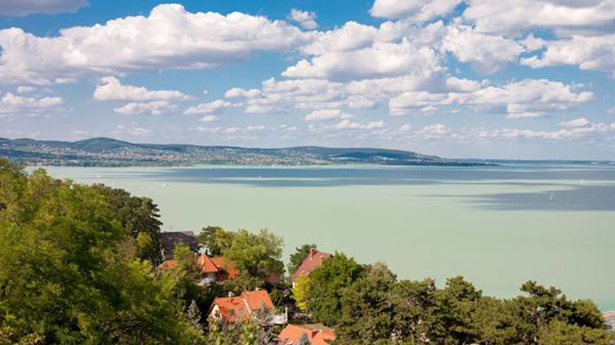 Halál a Balatonnál – Novella Blog